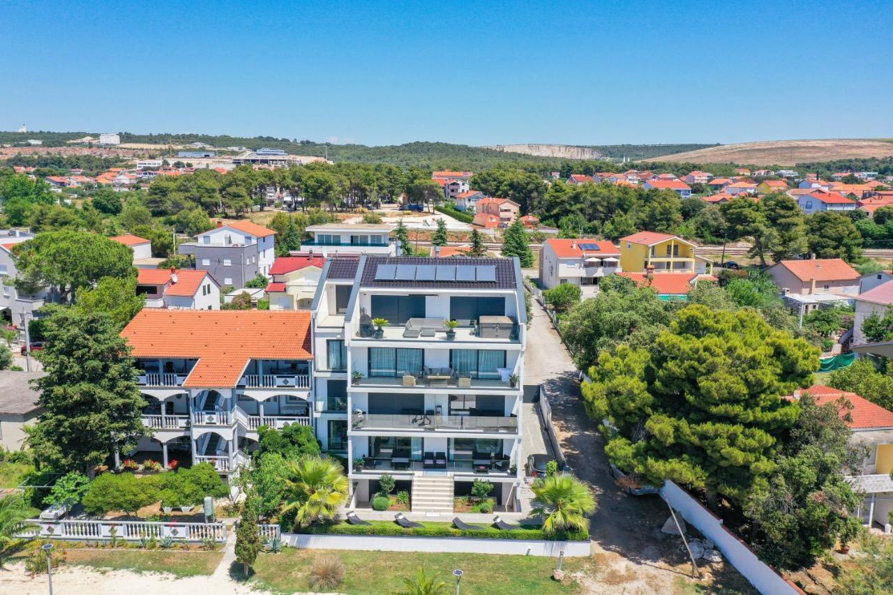 Paradise On The Beach Apartments 比比涅 外观 照片
