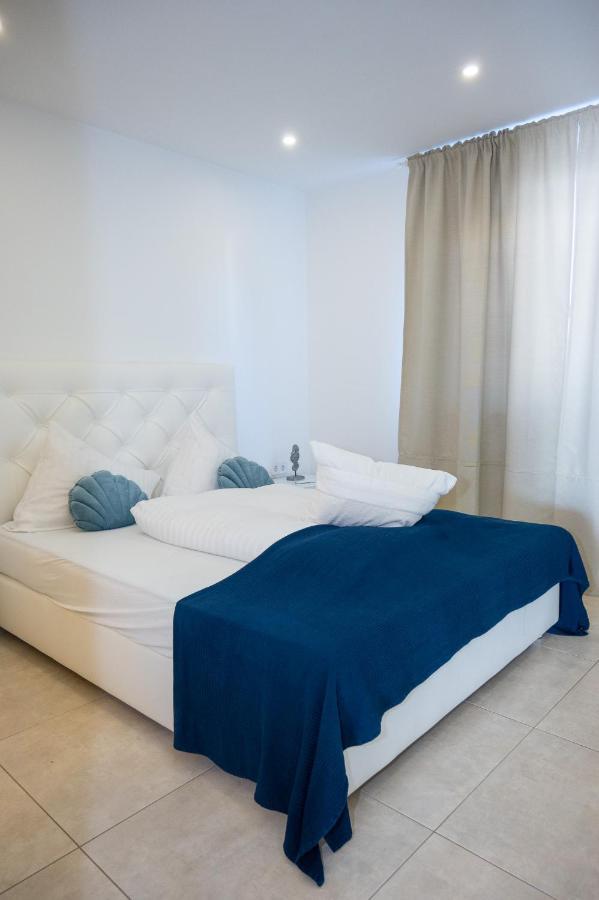 Paradise On The Beach Apartments 比比涅 外观 照片